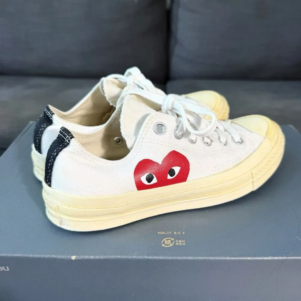 Converse Comme des Garcons CDG Play Low Tops Sneakers Women's Size 6.5